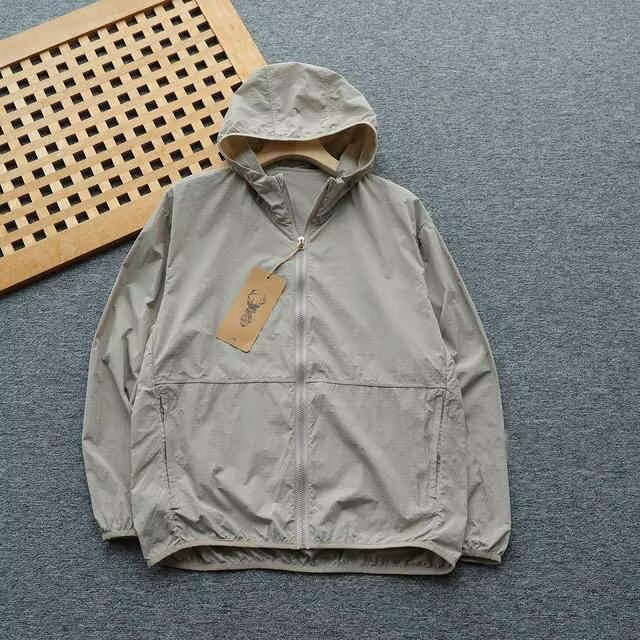 American Style Summer Hooded Sun Protection Jacket Versatile Breathable Unisex Lightweight Trendy Coat with a Sense of Design