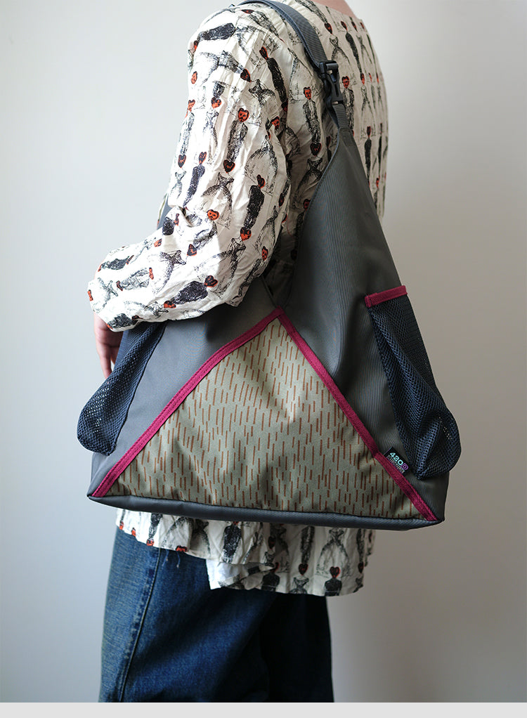 Original 2024 New Fashion Mountain Style Single Shoulder Bag Unisex Large Capacity Fashion Crossbody Bag