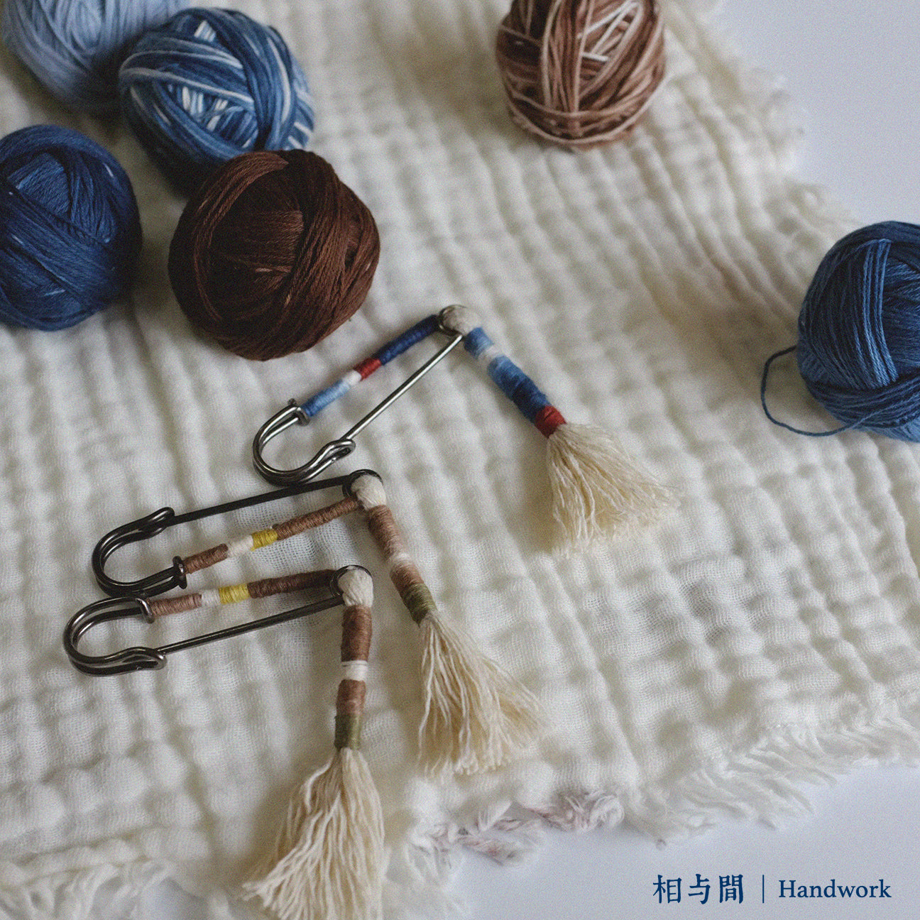 Original Design Brooch Blue Dyed Yarrow Dyed Intangible Cultural Heritage Retro Handmade Pure Cotton Brooch Plant Dyeing