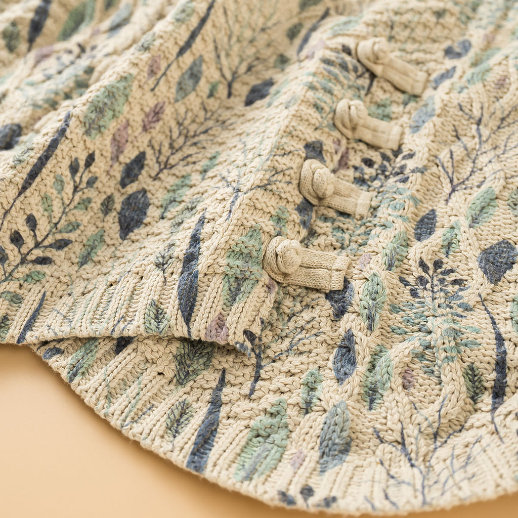 Japanese Style Printed V-Neck Cotton Double-Breasted Knit Vest – Loose Retro Button Detail