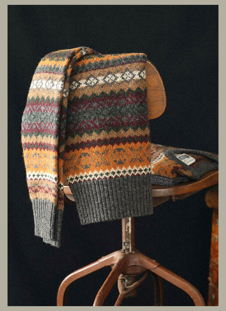 Vintage Floral Fair Isle Shetland Wool Sweater – Unisex Long Sleeve