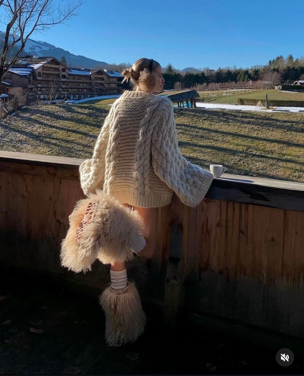 Hand-Knitted Thick-Yarn Lazy Style Loose Pullover Sweater – 2025 Autumn New (Women)