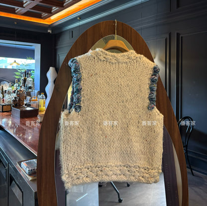 Women's 2025 Winter Plus Size Korean Cream Style Handmade Knitted Vest - Sleeveless Sweater Jacket