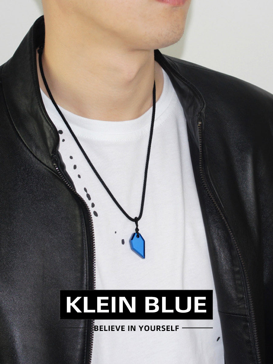 Klein Blue Men's Necklace Light Luxury Niche High-end Sense Cool Sweater Chain Trend Lucky Pendant Tungsten Pendant