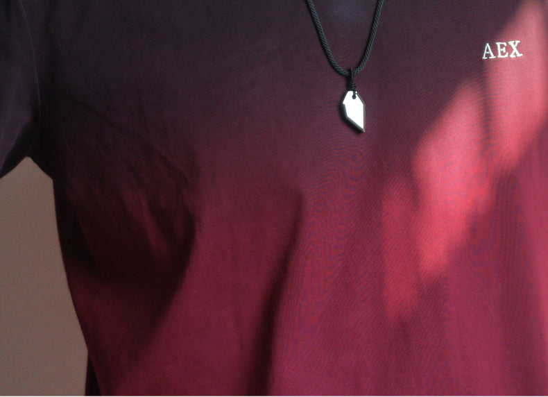 Klein Blue Men's Necklace Light Luxury Niche High-end Sense Cool Sweater Chain Trend Lucky Pendant Tungsten Pendant