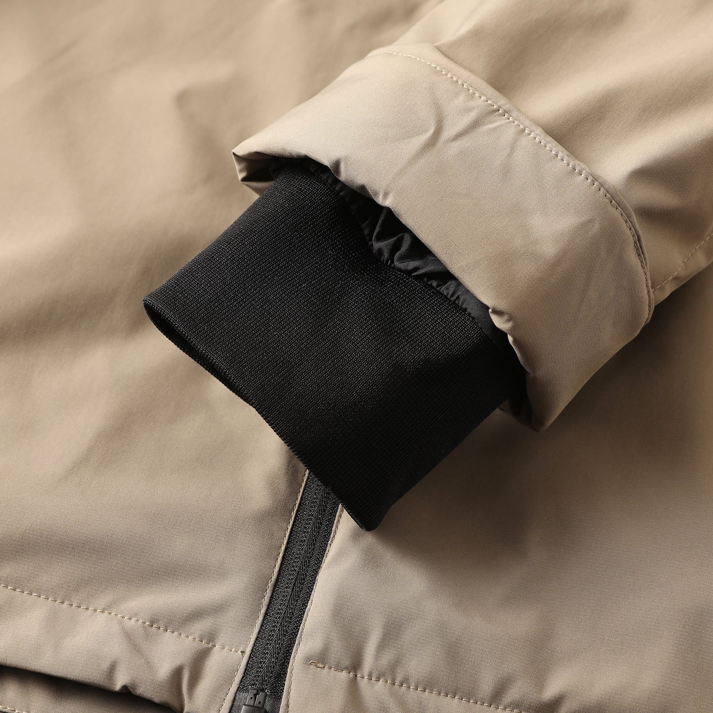 Men's Plus Size European American Style Down Jacket - Winter Windproof Thickened Hooded Cold-Resistant Coat