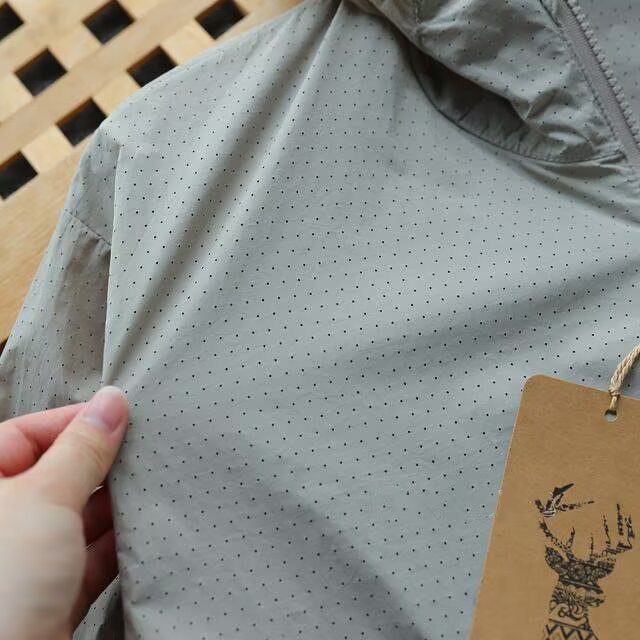 American Style Summer Hooded Sun Protection Jacket Versatile Breathable Unisex Lightweight Trendy Coat with a Sense of Design
