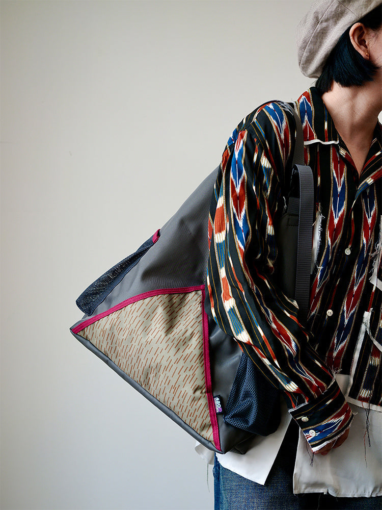 Original 2024 New Fashion Mountain Style Single Shoulder Bag Unisex Large Capacity Fashion Crossbody Bag