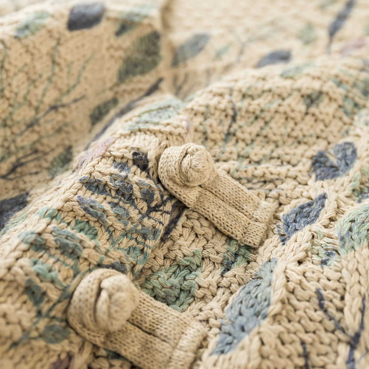 Japanese Style Printed V-Neck Cotton Double-Breasted Knit Vest – Loose Retro Button Detail