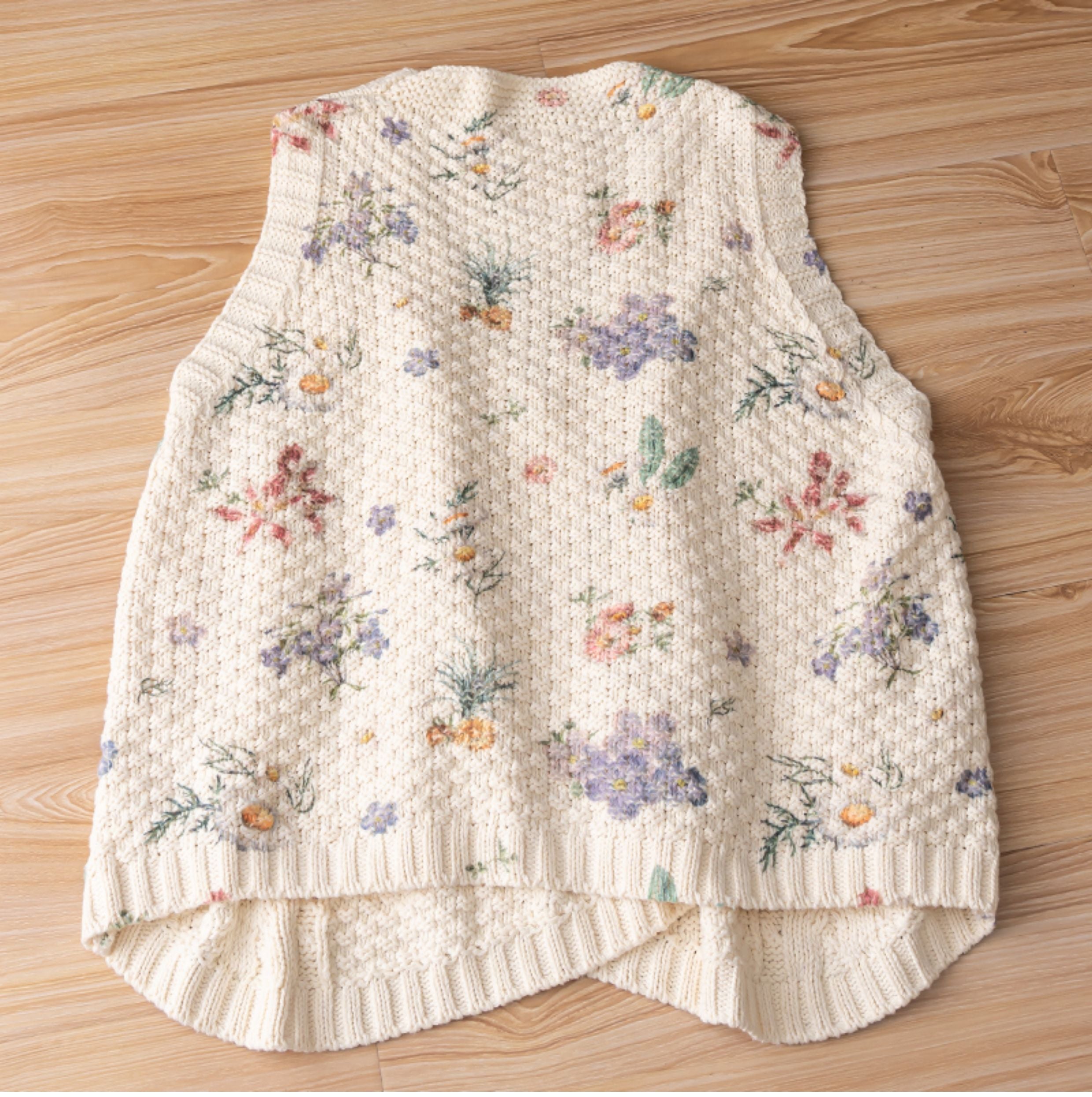 Mori Girl Floral Knitted Sweater Vest – Retro Button Sleeveless Knit