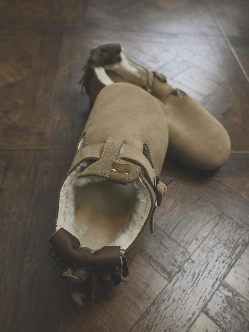 Sonofloong Vintage Genuine Leather Slippers - Deerskin Tassel Sheepskin Fur Closed-Toe Birkenstock Style