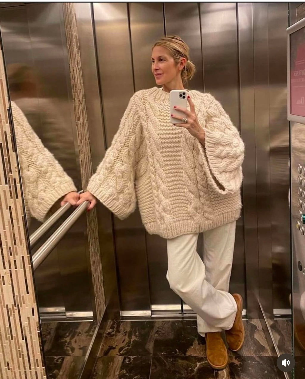 Hand-Knitted Thick-Yarn Lazy Style Loose Pullover Sweater – 2025 Autumn New (Women)