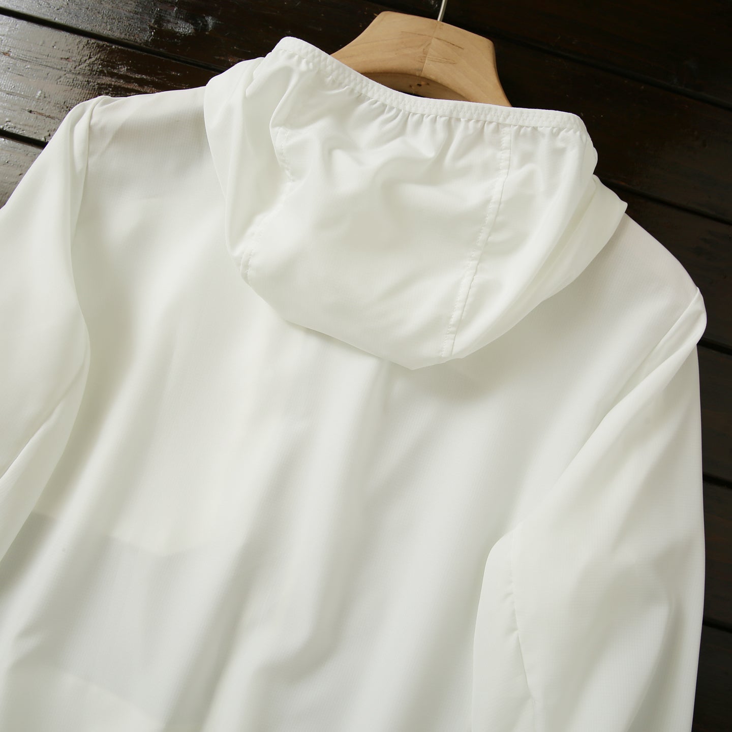 Lightweight and Non-Stuffy Ice Feel Sun Protection Jacket Outdoor Sports Unisex Spring Summer Breathable Skin Jacket Thin Coat