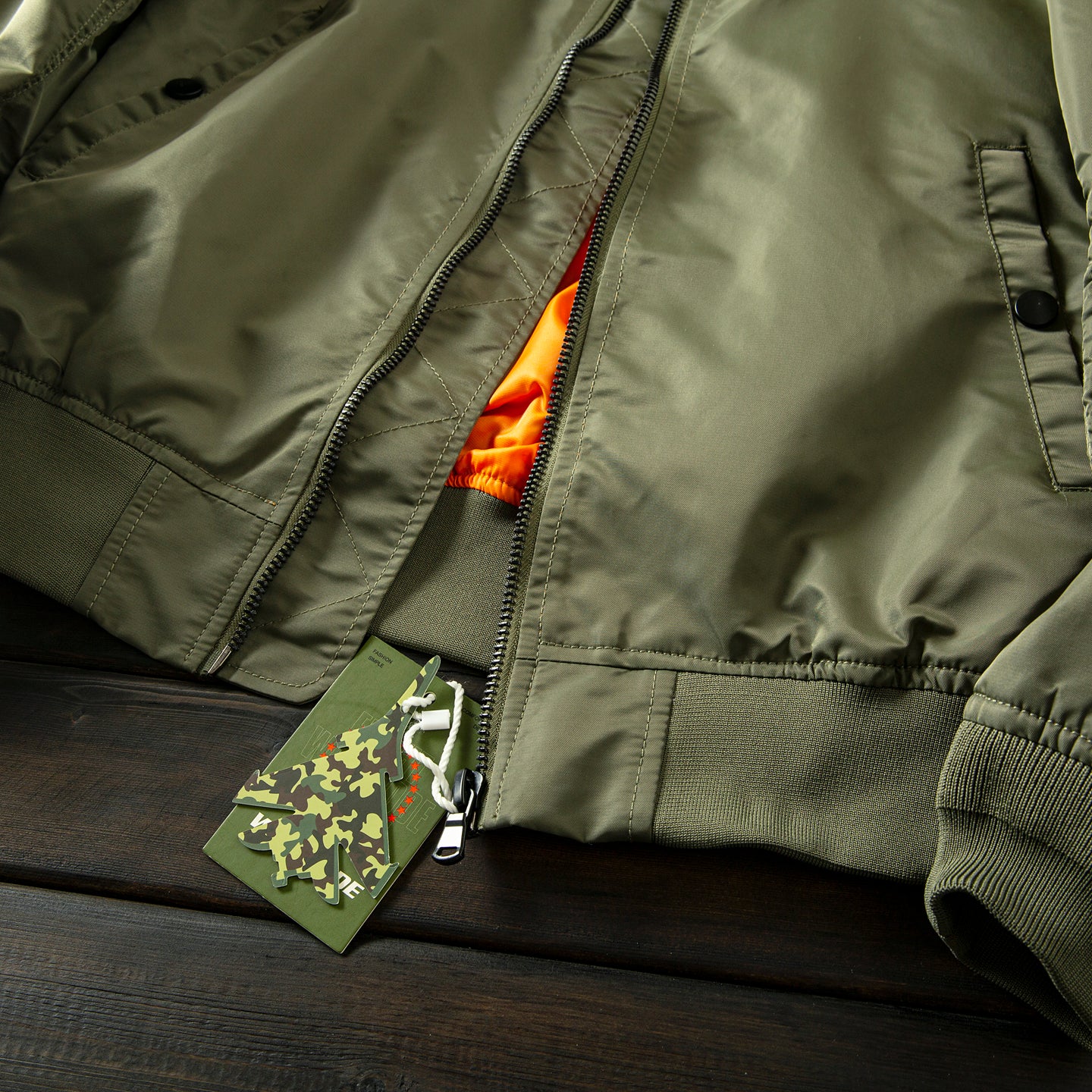 Men’s Heavy Embroidery Baseball-Collar Flight Jacket – Rugged Retro Casual for Fall