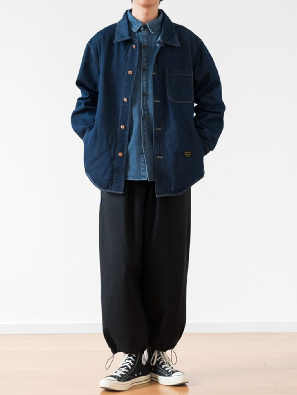 Japanese Retro Workwear Denim Shirt – Loose Turn-Down Collar for Spring/Autumn