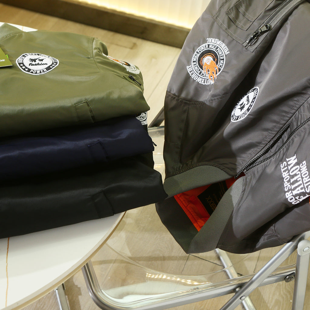 Men’s Heavy Embroidery Baseball-Collar Flight Jacket – Rugged Retro Casual for Fall