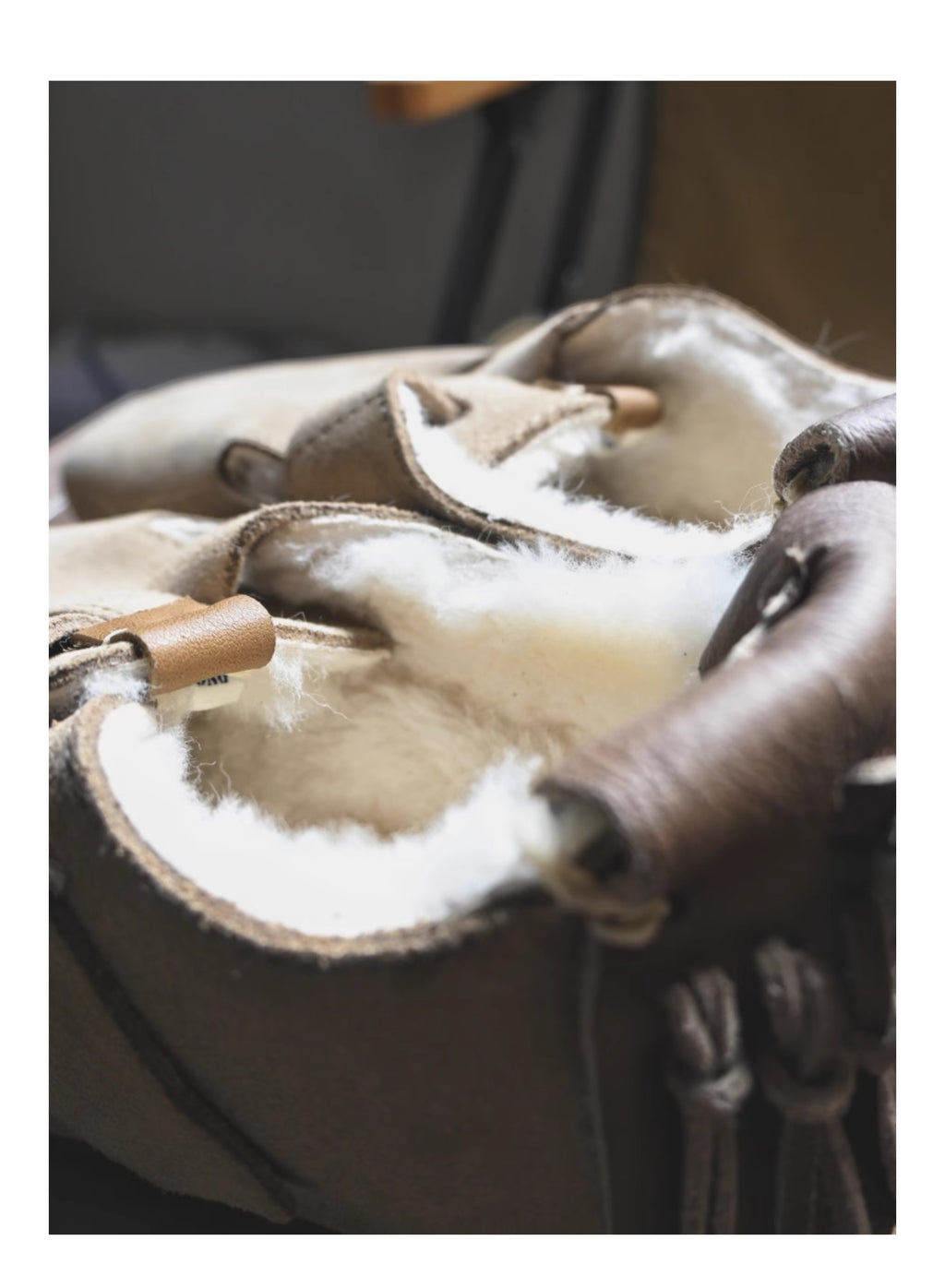 Sonofloong Vintage Genuine Leather Slippers - Deerskin Tassel Sheepskin Fur Closed-Toe Birkenstock Style