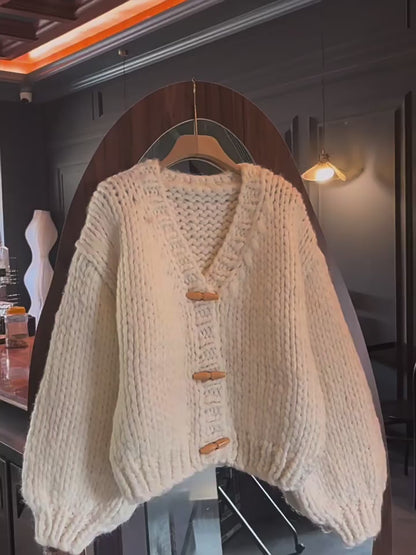 Women's Autumn Winter Thick Knitted Cardigan - Sweet Lazy Style V-Neck Buttoned Short Sweater Coat