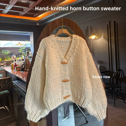 Women's Autumn Winter Thick Knitted Cardigan - Sweet Lazy Style V-Neck Buttoned Short Sweater Coat