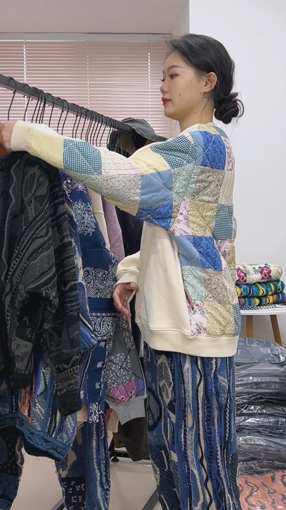 KA01 In stock, small crowd Japanese retro anti-war heavy couple pullover knitting sweater