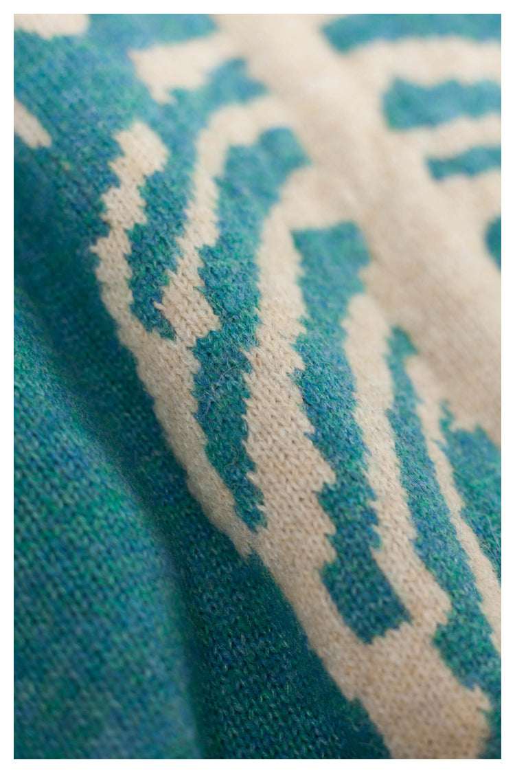 Japanese-style retro autumn and winter thick smiley face sweater round neck sweater