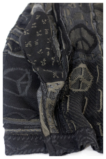 KA01 In stock, small crowd Japanese retro anti-war heavy couple pullover knitting sweater